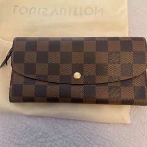 LV wallet